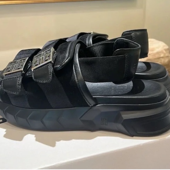 Givenchy Leather Sandals size 8 - Picture 7 of 12